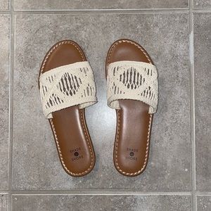 Women’s sandals